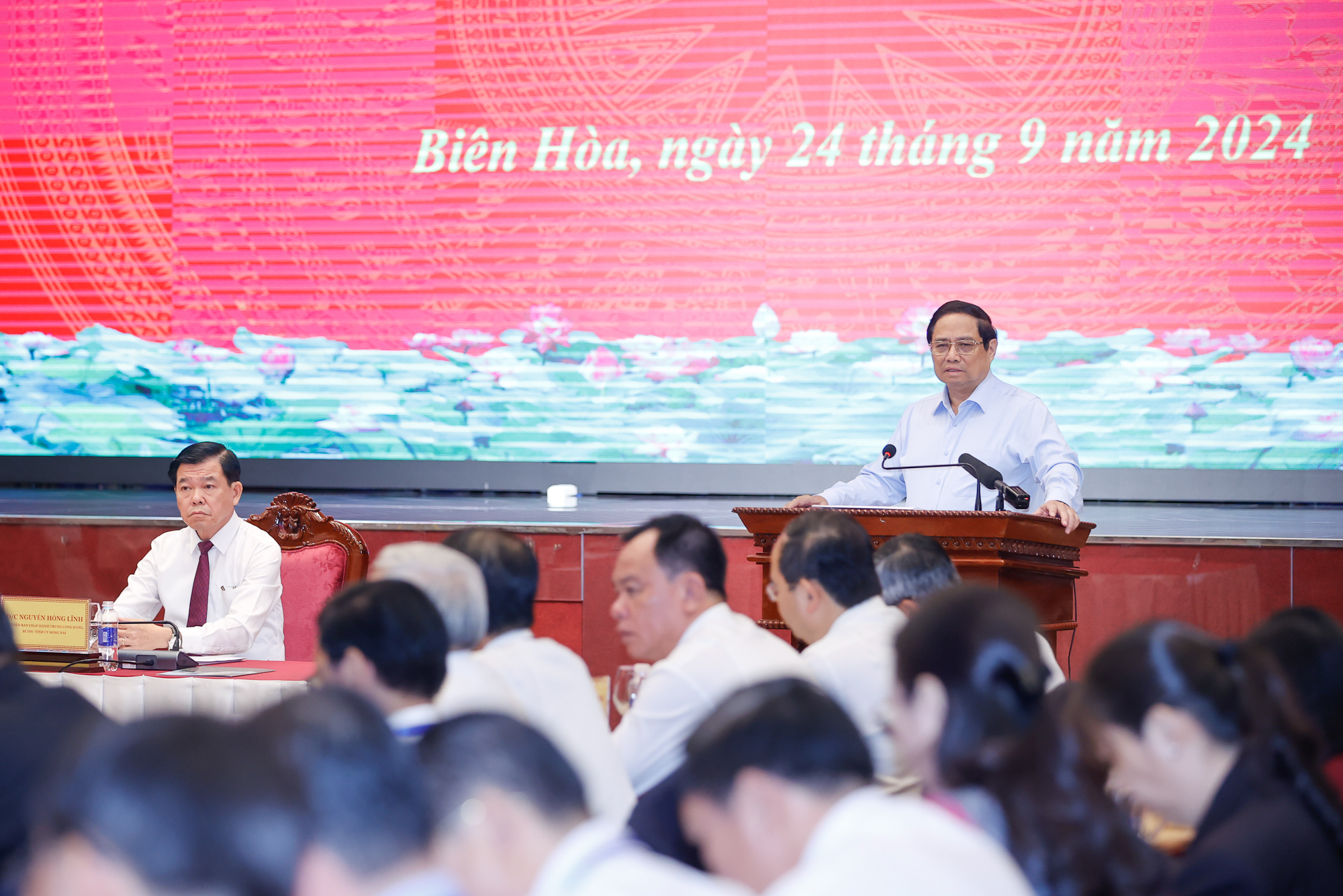 Thủ tướng đánh giá, Đồng Nai có thể hoàn thành được những chỉ tiêu phát triển kinh tế-xã hội 5 năm giai đoạn 2021-2025 trong bối cảnh khó khăn, góp phần hoàn thành mục tiêu mà Nghị quyết Đại hội XIII của Đảng đã đề ra - Ảnh: VGP