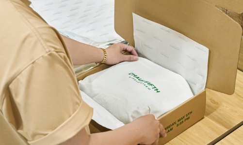 Doanh nghiệp thời trang tăng trưởng 30% mỗi tháng nhờ xuất khẩu trực tuyến