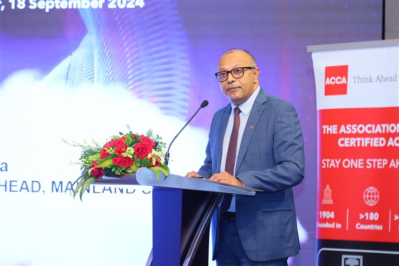 Mr. Ren Varma, ACCA’s Head of Mainland Southeast Asia, delivers his opening remarks