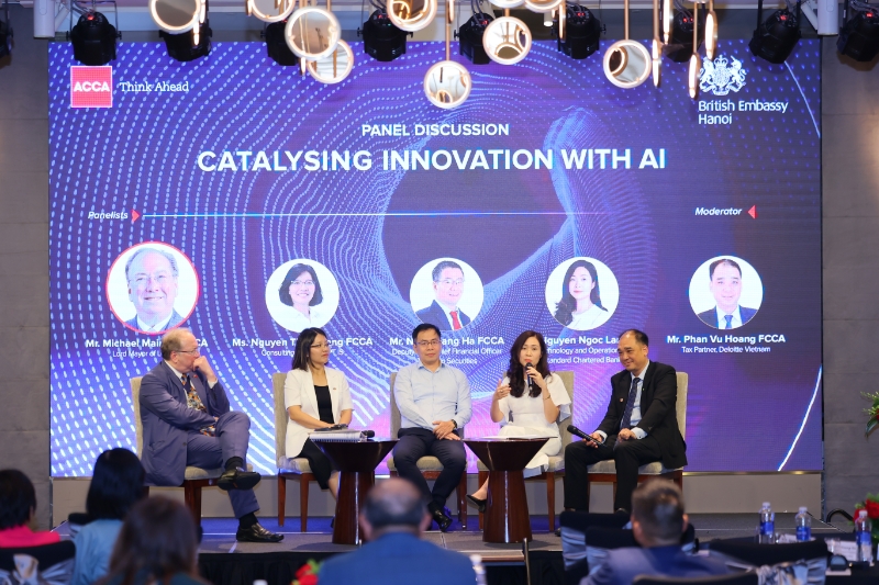 Shaping the AI era in the finance sector