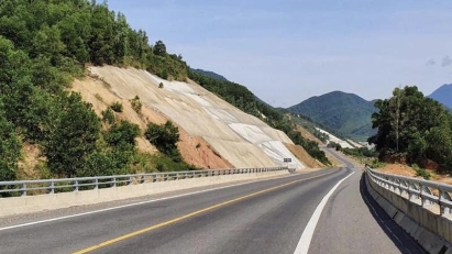 Site clearance for Tuy Loan - Hoa Lien expressway expected for completion this month