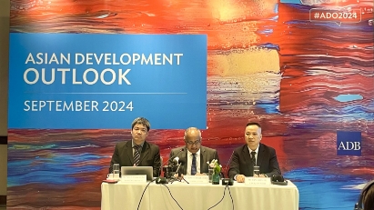 Vietnam's growth forecasted by ADB