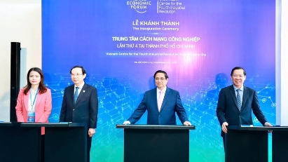 Center for the Fourth Industrial Revolution opens in HCM City