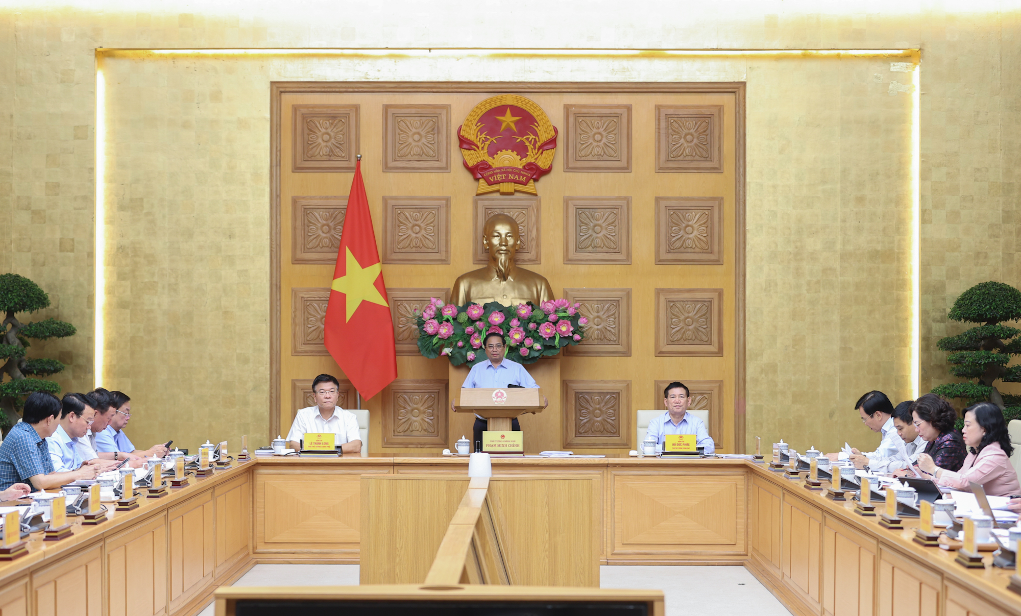 Quang cảnh phiên họp - Ảnh: VGP