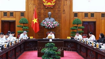 Financial center development projects discussed