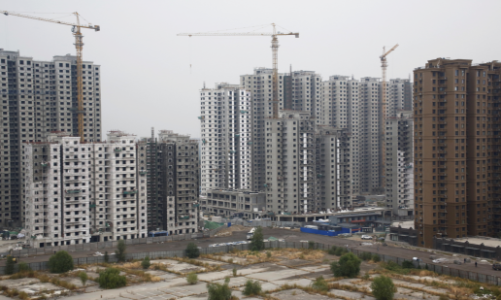 Động thái kích cầu mới của Trung Quốc: Hạ lãi suất cho vay thế chấp nhà