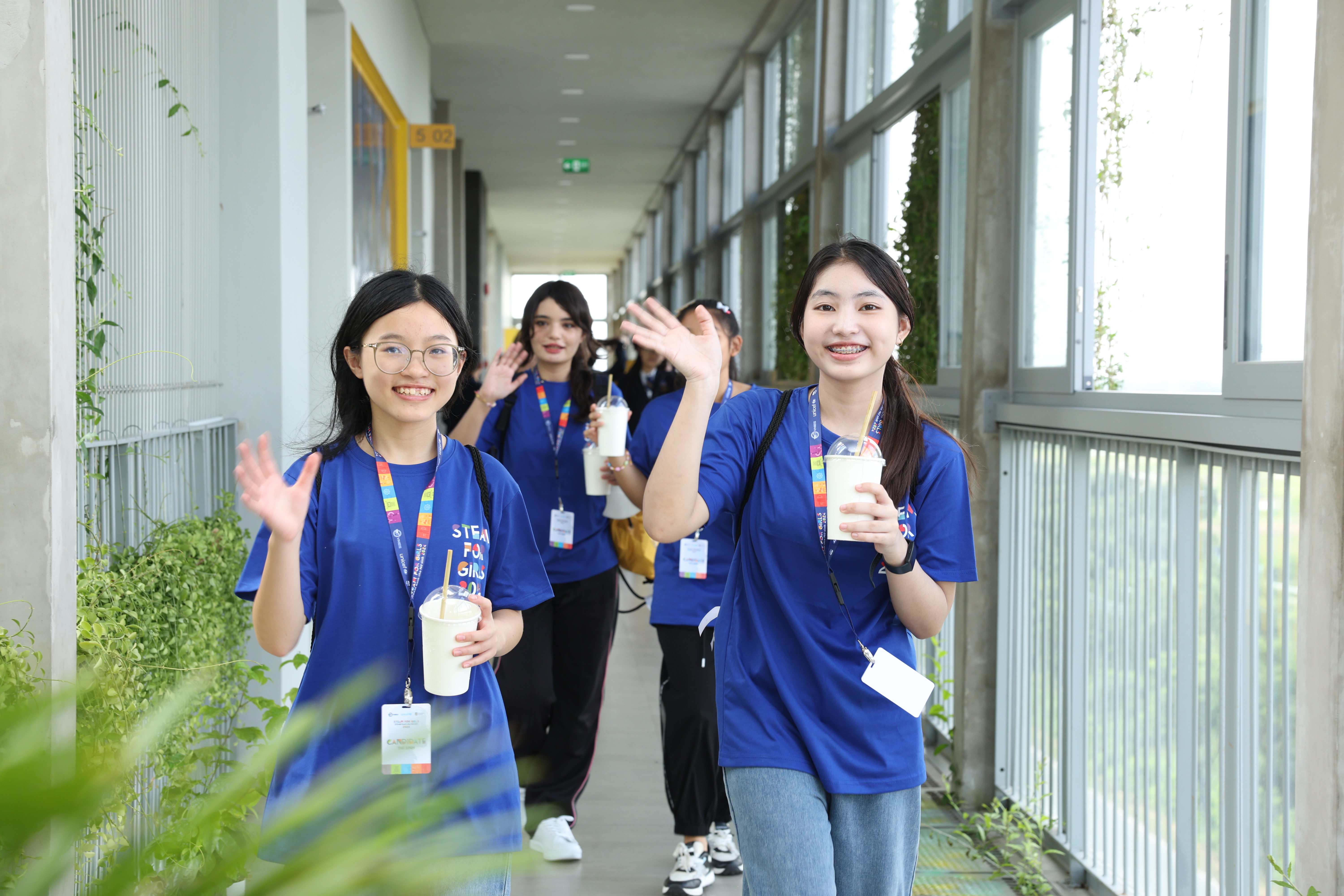 STEAM for Girls 2024: Hành trình khám phá không giới hạn cho học sinh nữ tại Victoria School - Nam Sài Gòn - Ảnh 1