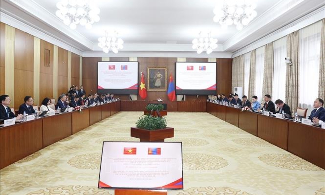 Quang cảnh hội đàm giữa Tổng Bí thư, Chủ tịch nước Tô Lâm và Tổng thống Mông Cổ Ukhnaagiin Khurelsukh ngày 30/9 - Ảnh: TTXVN