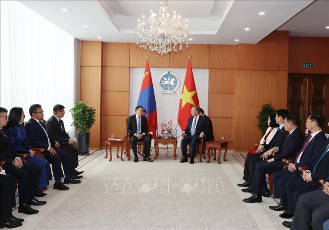 Tổng Bí thư, Chủ tịch nước Tô Lâm hội kiến với Chủ tịch Quốc hội Mông Cổ Dashzegve Amarbayasgalan - Ảnh: TTXVN