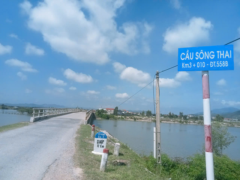 Cầu Sông Thai trên đường tỉnh 558B, huyện Quảng Trạch