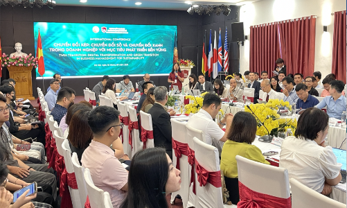 Chuyển đổi số phải song hành với chuyển đổi xanh 