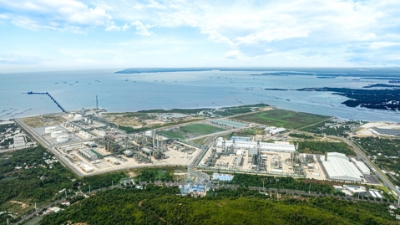 $5 billion petrochemical complex in Ba Ria - Vung Tau province begins commercial operation