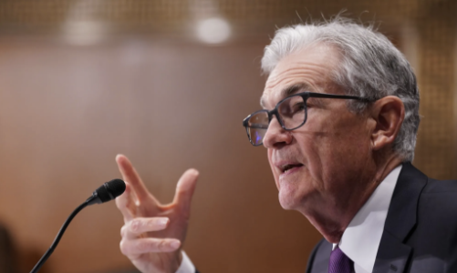 Ông Powell “dập” kỳ vọng Fed giảm lãi suất nửa điểm phần trăm