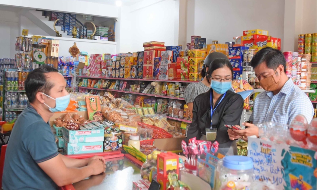 Bộ Tài chính sẽ đánh giá cụ thể ảnh hưởng đến nguồn thu của các địa phương và đảm bảo giữa đối tượng kinh doanh và người làm công ăn lương.
