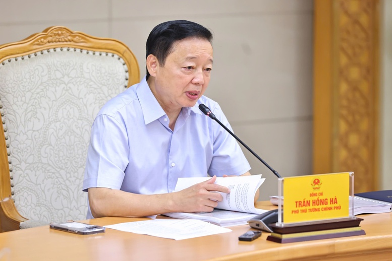 Phó Thủ tướng Trần Hồng Hà đề nghị các địa phương có đường Vành đai 4 TP.HCM đi qua tiếp tục chuẩn bị các công tác đầu tư - Ảnh: VGP/MK