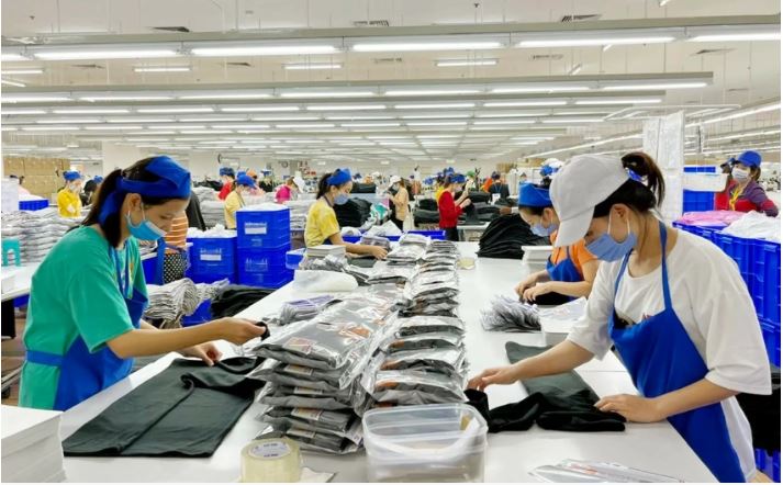Một trong những ngành hàng đang hưởng lợi nhiều nhất từ Hiệp định CPTPP đó là hàng dệt may. Ảnh: Quách Tuấn.