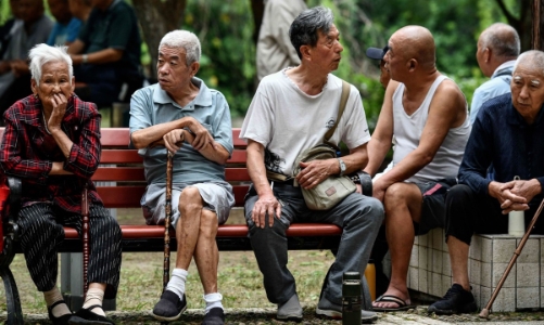 3 áp lực đè nặng thế hệ con một ở Trung Quốc