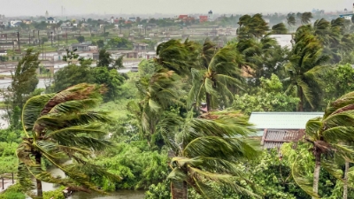 France bolsters Vietnam’s typhoon Yagi relief efforts with €700,000 donation, as international support swells