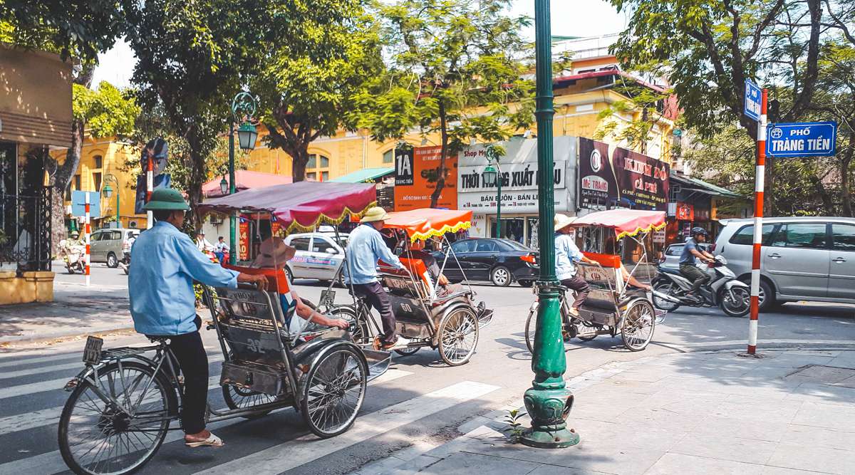 Mô hình kinh tế của Hà Nội có sự thay đổi tích cực, đó là đưa thương mại, dịch vụ, du lịch làm mũi nhọn.