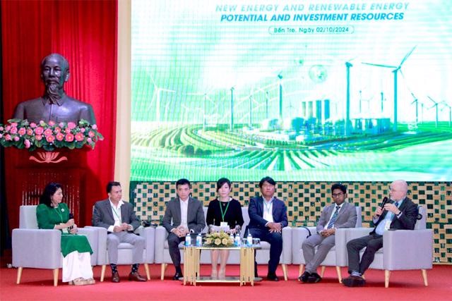 Các diễn giả tại tọa đàm 