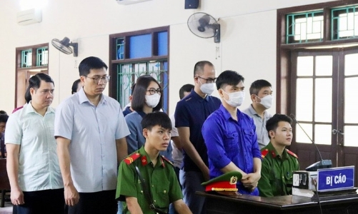 Lật tẩy các thủ đoạn tinh vi trong vụ án “thổi giá” thiết bị giáo dục