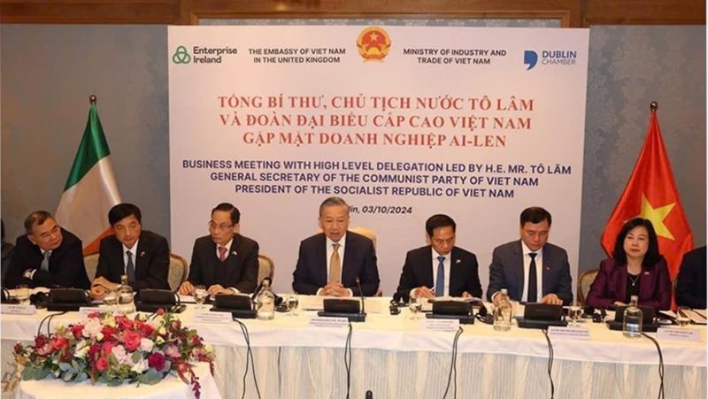 Vietnam encourages more Irish investment: Top leader