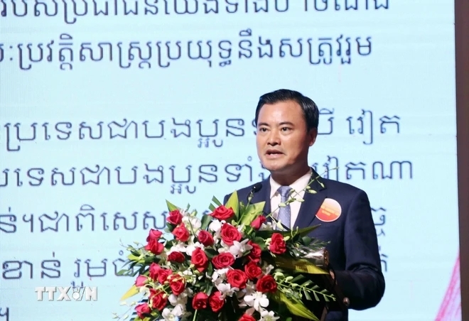 Forum highlights economic ties among Vietnam, Laos and Cambodia