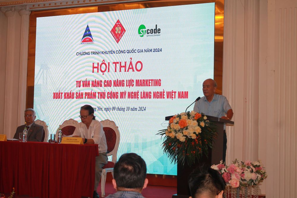 &Ocirc;ng T&ocirc;n Gia Ho&aacute;: 