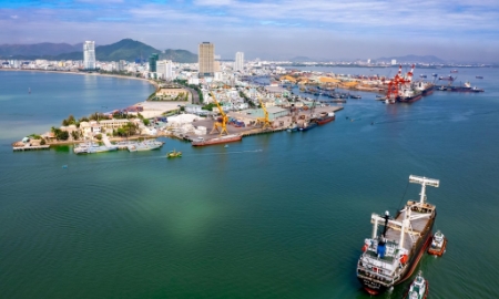 Thúc đẩy phát triển mạnh kinh tế biển xanh