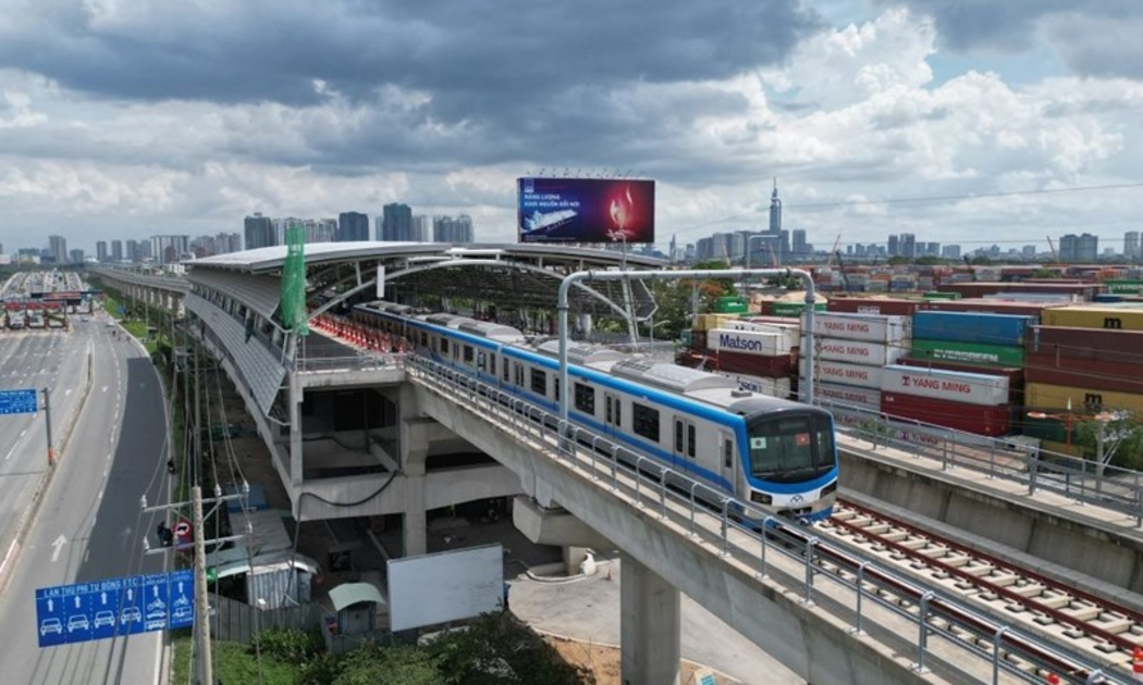 Nhiều dự án đường sắt đô thị đang triển khai tại hai thành phố
