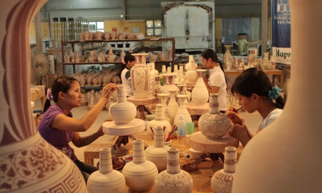 Hiện nay, Việt Nam có hơn 5.400 làng nghề và làng nghề truyền thống, với tổng doanh thu của các làng nghề này khoảng 75 nghìn tỷ đồng.