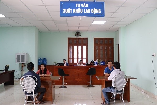 Tư vấn xuất khẩu lao động tại Trung tâm dịch vụ việc làm tỉnh Quảng Bình