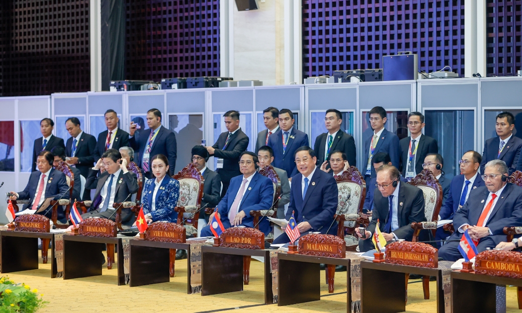 Tại phiên đối thoại với Hội đồng Tư vấn Kinh doanh ASEAN (ASEAN-BAC), Thủ tướng Chính phủ hoan nghênh chủ đề về