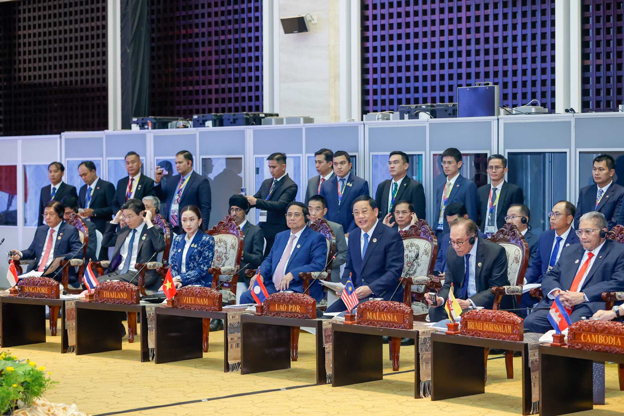 Tại phiên đối thoại với Hội đồng Tư vấn Kinh doanh ASEAN (ASEAN-BAC), Thủ tướng Chính phủ hoan nghênh chủ đề về "Kết nối thương mại số" trong năm 2025 của Chủ tịch ASEAN-BAC Malaysia - Ảnh: VGP