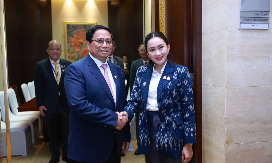 Thủ tướng Chính phủ Phạm Minh Chính gặp Thủ tướng Thái Lan Paetongtarn Shinawatra - Ảnh: VGP