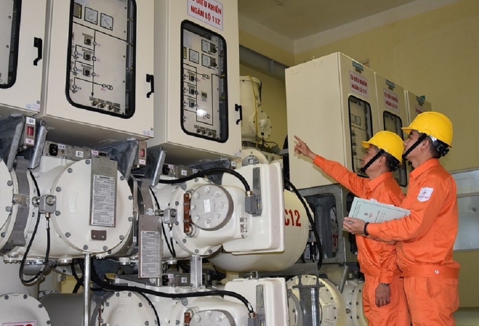 Tổng cộng hoạt động sản xuất kinh doanh điện và các hoạt động liên quan đến sản xuất kinh doanh điện năm 2023 của EVN lỗ 21.821,56 tỷ đồng.