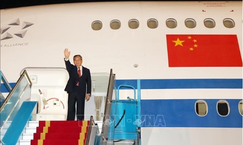 Thủ tướng Quốc vụ viện nước Cộng hòa Nhân dân Trung Hoa Lý Cường bắt đầu thăm chính thức Việt Nam