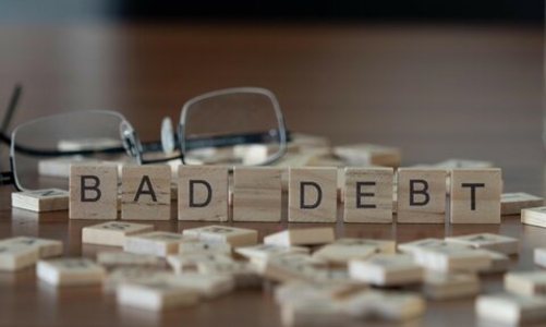 Áp lực nợ xấu đã vơi dần, NIM có xu hướng trái chiều 