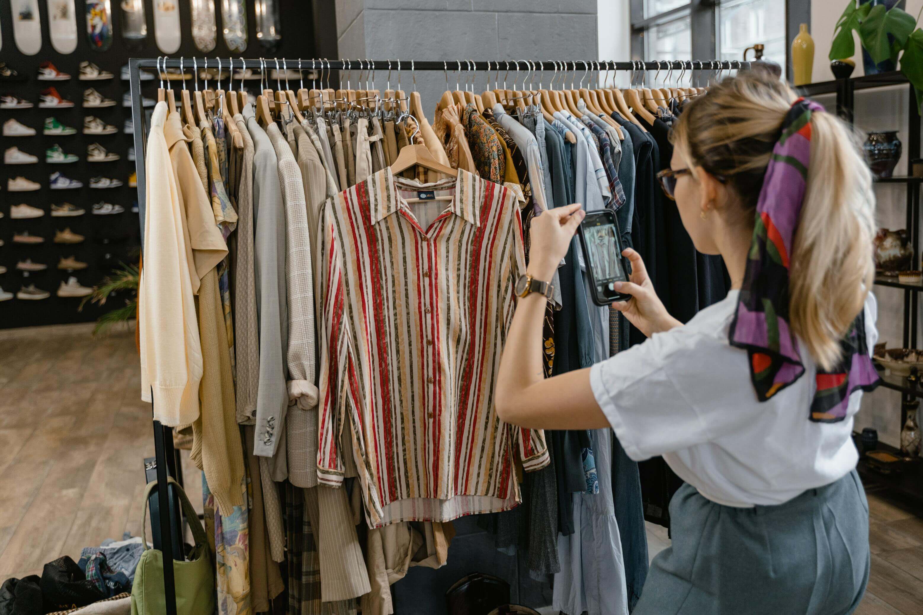 Nhận thức của người tiêu dùng về “quần áo si