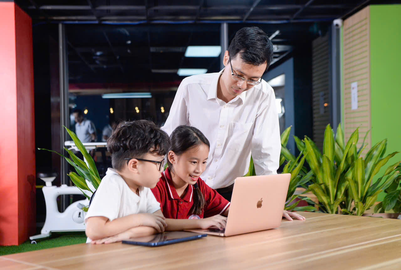 VNPT Family Safe là giải pháp hữu hiệu để bảo vệ con trẻ trên không gian mạng.