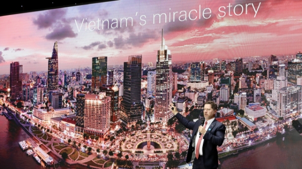 CEO HSBC: Việt Nam cần 670 tỷ USD để chuyển đổi số và xanh