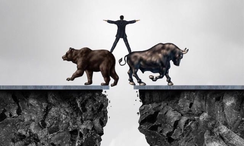 VN-Index khó vượt 1.300 điểm trong năm nay? 