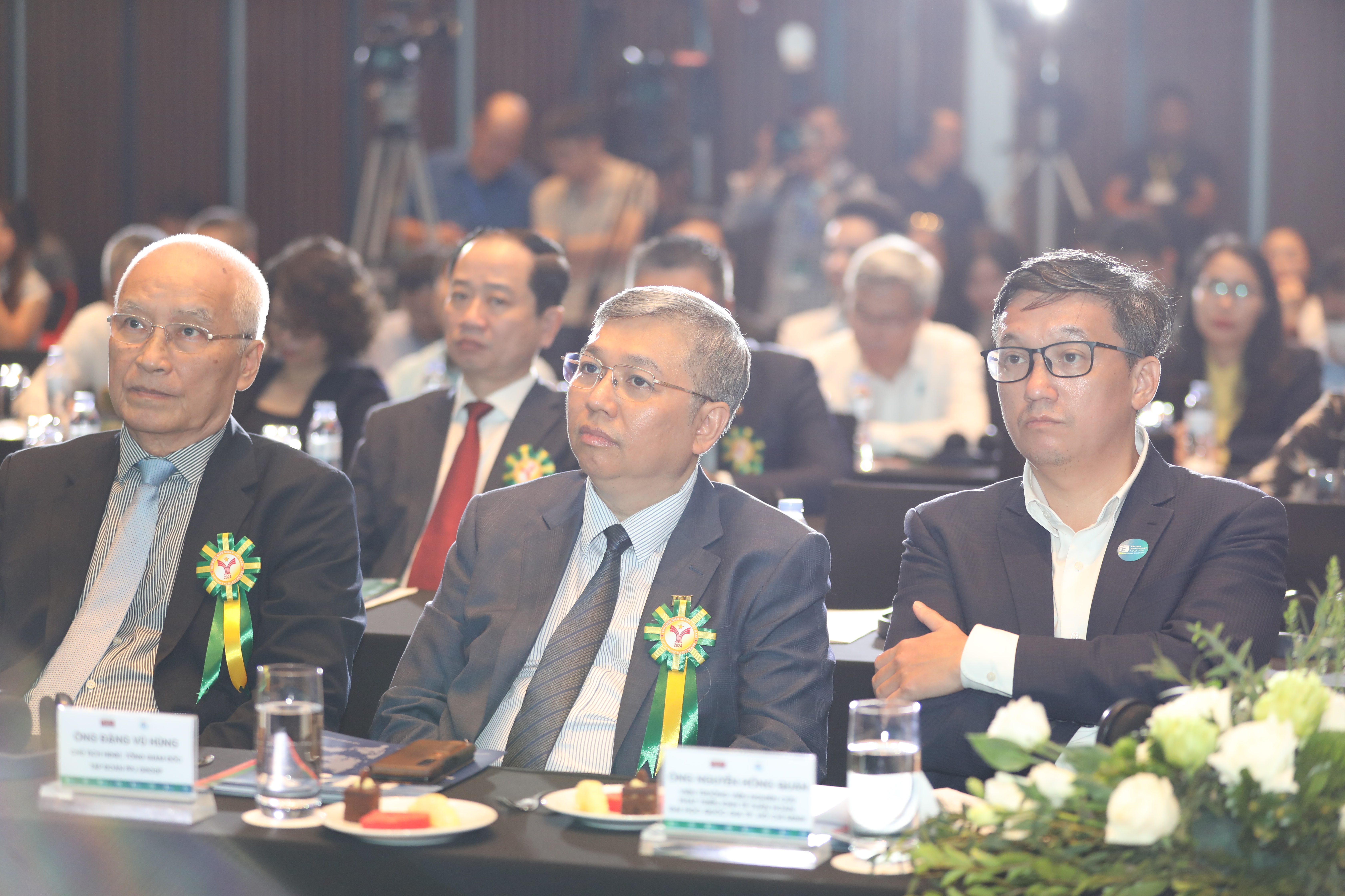 Diễn đàn Kinh tế mới Việt Nam 2024 với sự chuẩn bị công phu, kỹ lưỡng cùng sự tham gia của những nhà quản lý, những doanh nghiệp lớn, các chuyên gia đầu ngành nên tạo ra sự chú ý, quan tâm đặc biệt của cộng đồng doanh nghiệp cũng như các nhà hoạch định chính sách... 