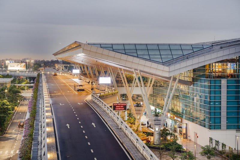 Ga đến sân bay quốc tế Đà Nẵng.