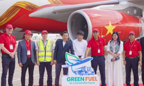 Vietjet tiên phong sử dụng nhiên liệu hàng không bền vững SAF do Petrolimex Aviation cung cấp, giảm thải 80% carbon