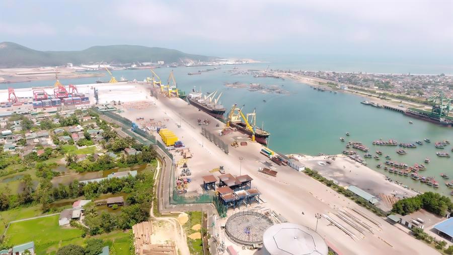Một góc Cảng Nghi Sơn