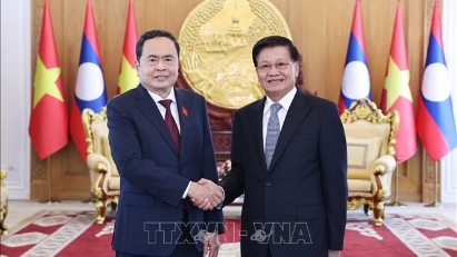 NA Chairman meets with Lao top leader in Vientiane
