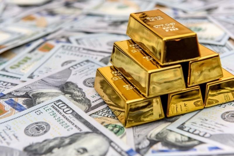 Domestic gold price hits new record 