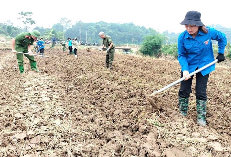 PM asks for prompt recovery of agricultural production