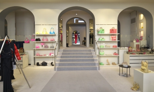 Cơ hội nào cho các nhà bán lẻ thời trang độc lập?